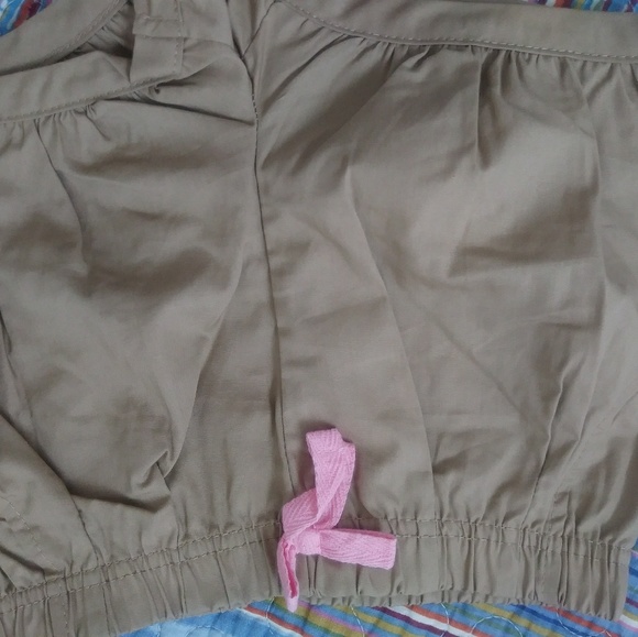 Shorts - Picture 3 of 3